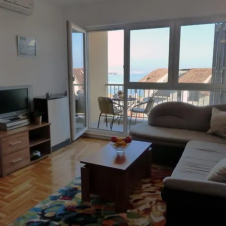Yasmine Apartment